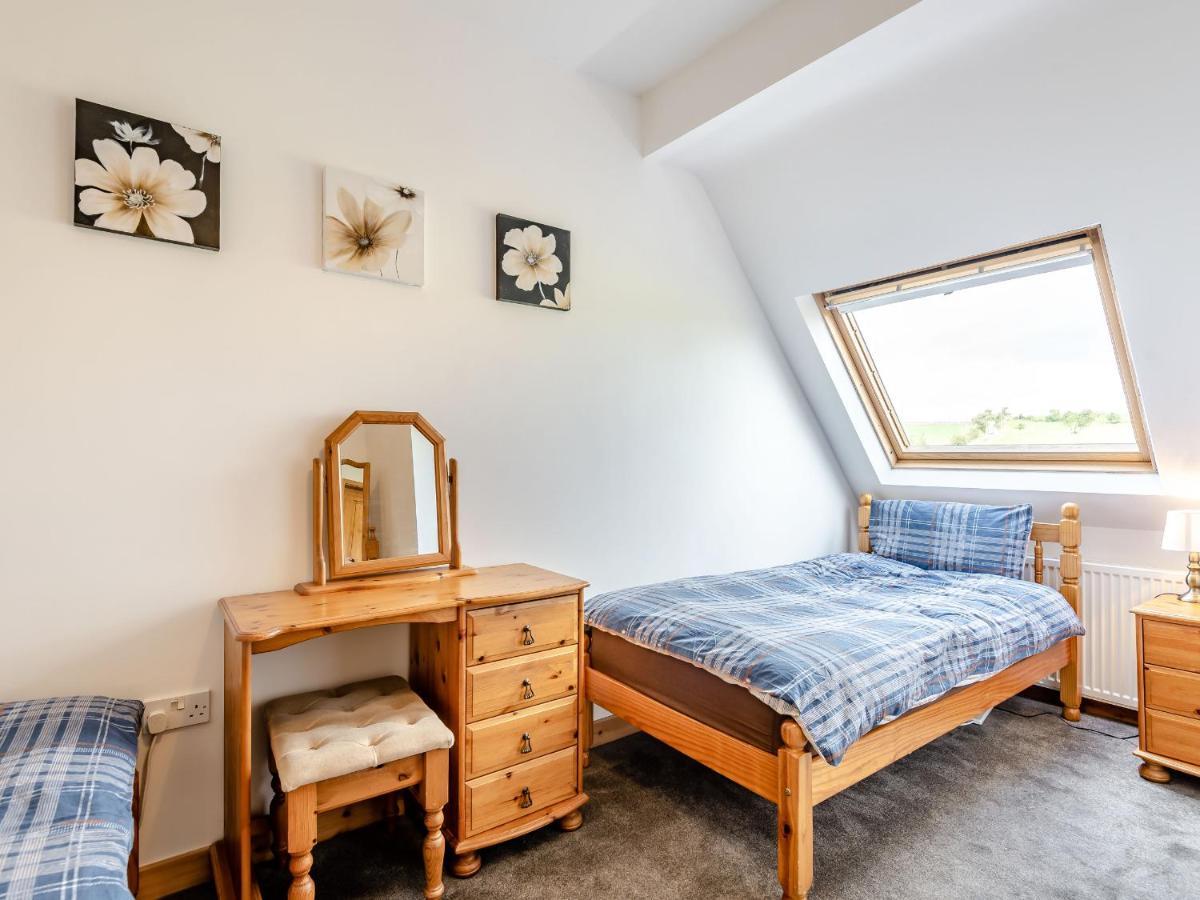 Glan Nug Villa Pentrefoelas Luaran gambar