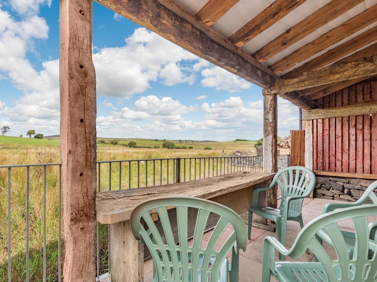 Glan Nug Villa Pentrefoelas Luaran gambar